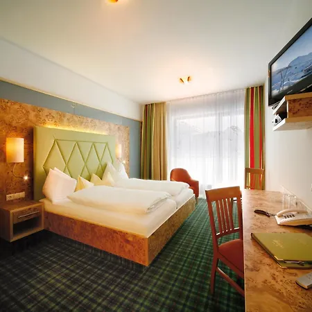 Ideal Hotel 3*